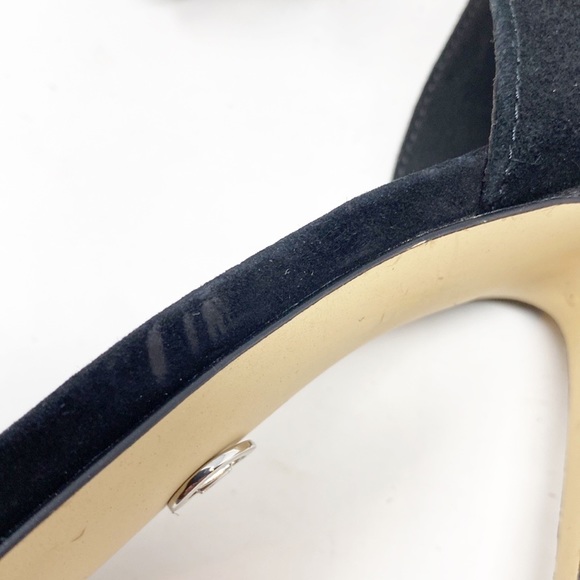 NWOT MICHAEL Michael Kors Giselle Embellished-Buckle Suede Sandals - Picture 15 of 15